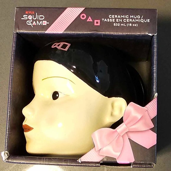 Netflix Squid Game Ceramic Mug 18 ounces - Picture 2 of 7